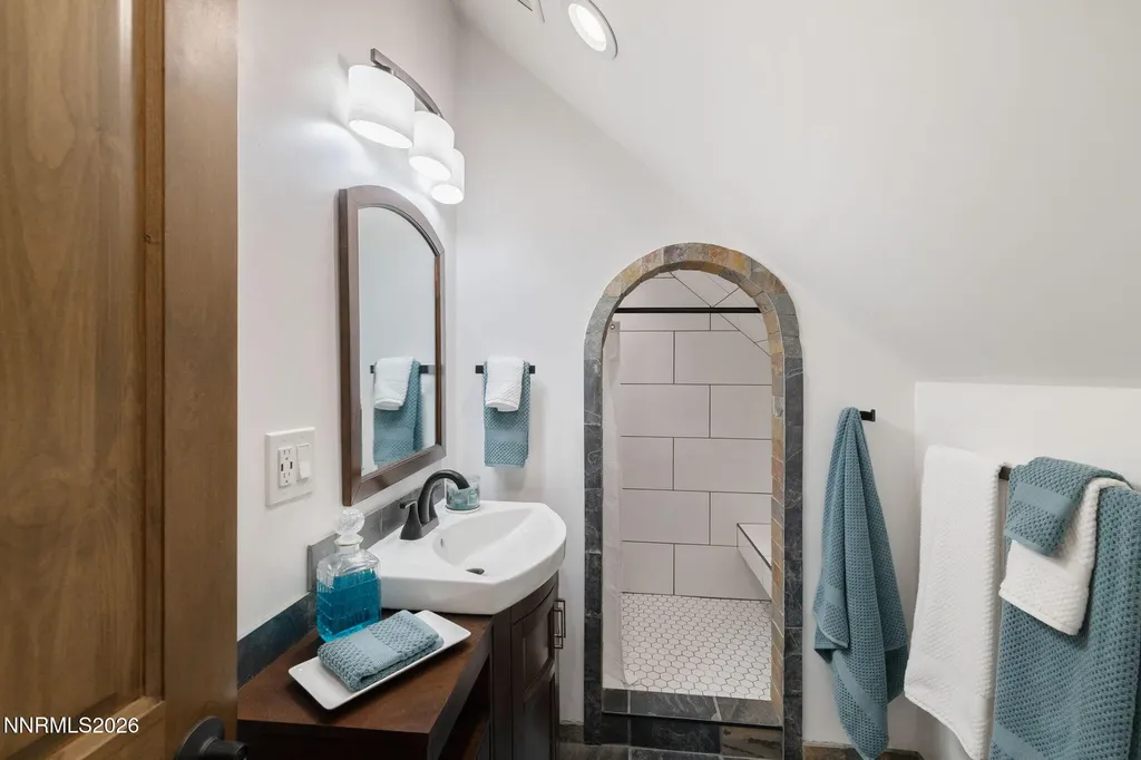 2196 Genoa Heights Genoa NV 89411