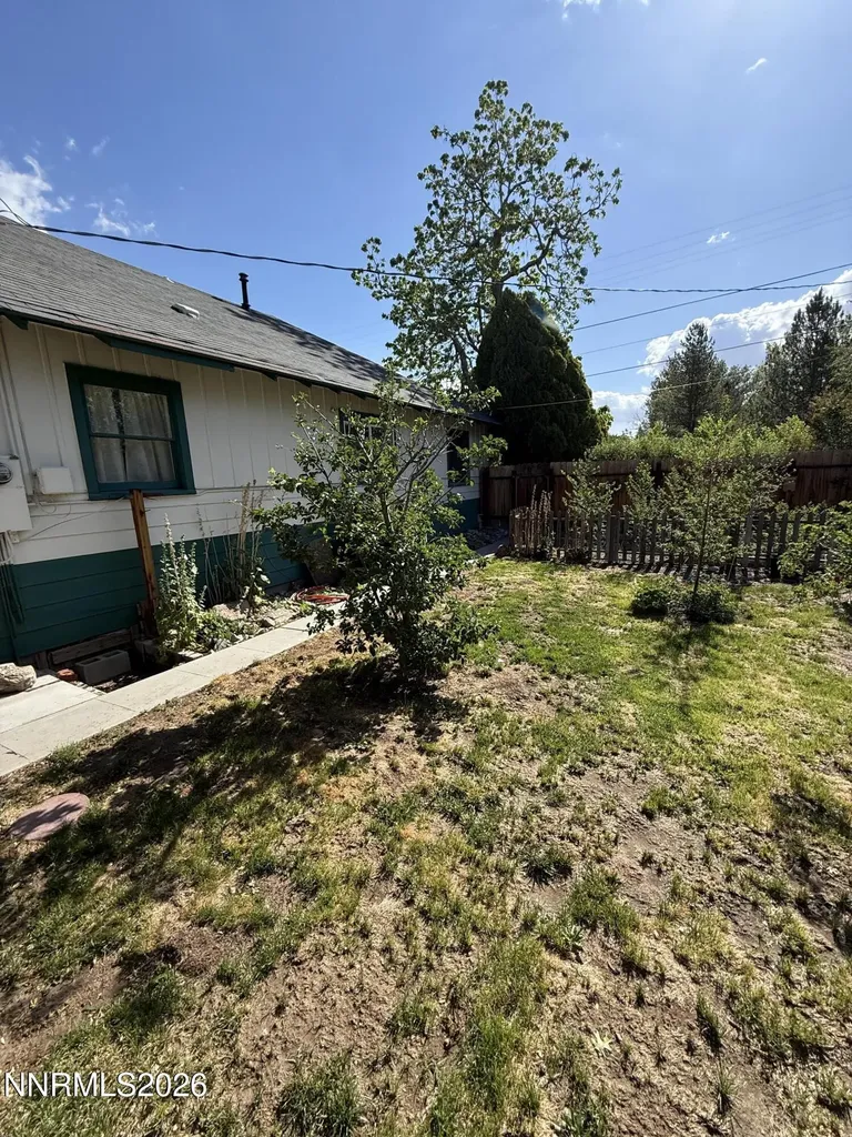 513 Main Yerington NV 89447