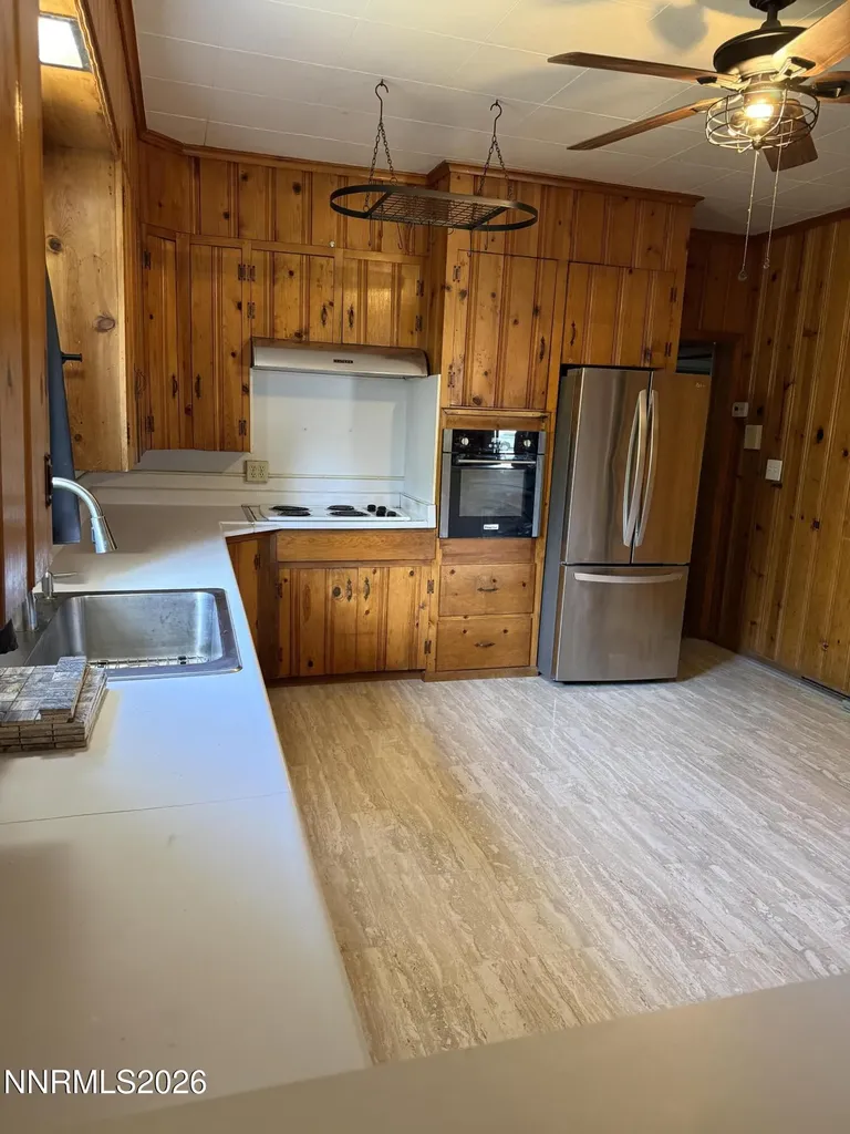 513 Main Yerington NV 89447