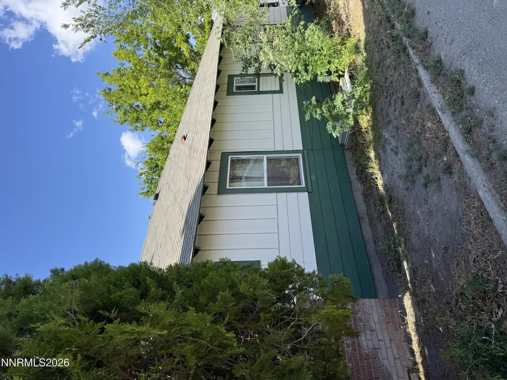 513 Main Yerington NV 89447