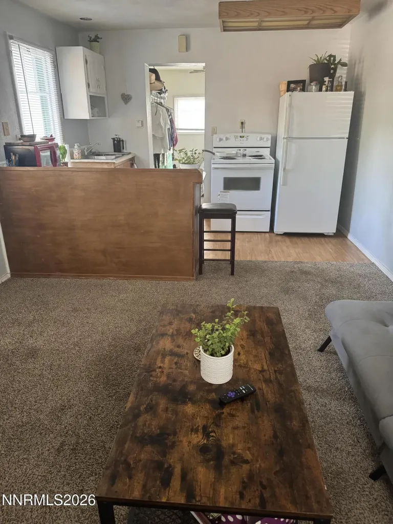 513 Main Yerington NV 89447