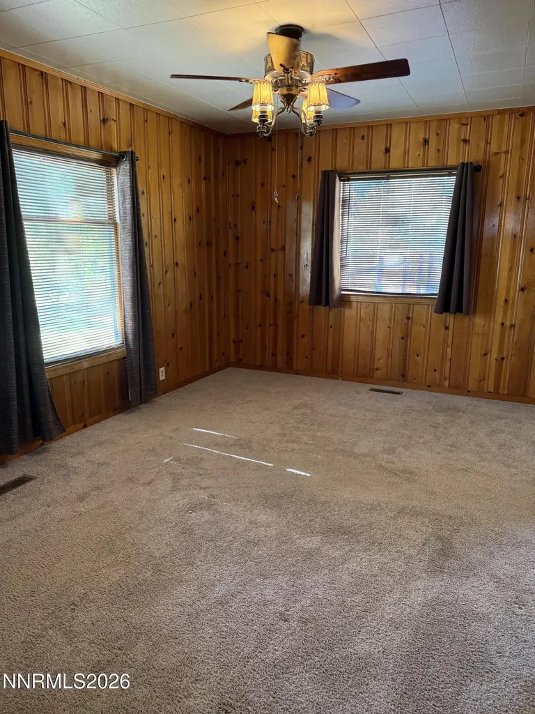 513 Main Yerington NV 89447