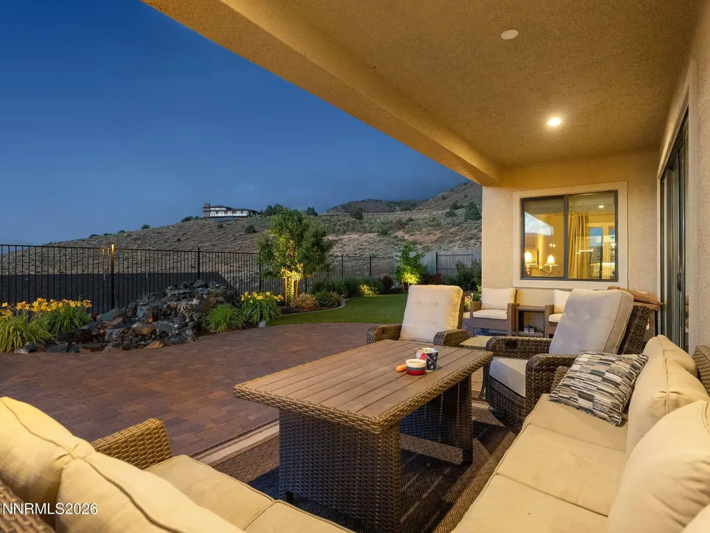 3063 Feathertop Reno NV 89521