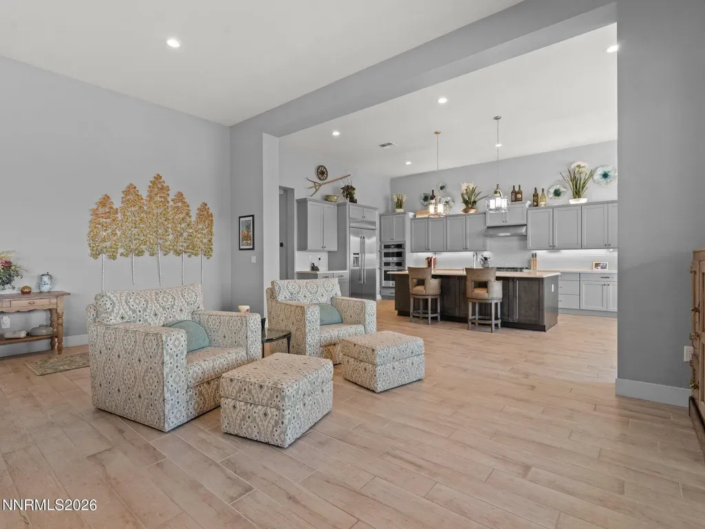 3063 Feathertop Reno NV 89521