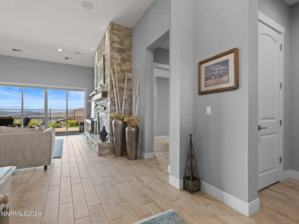 3063 Feathertop Reno NV 89521