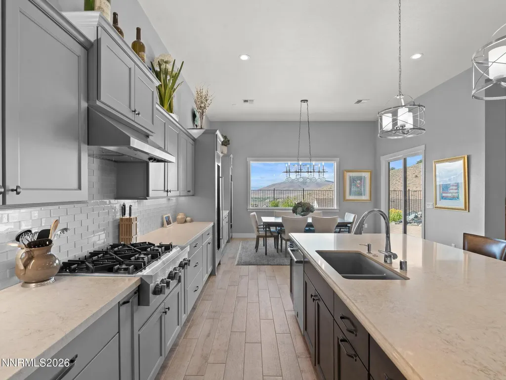 3063 Feathertop Reno NV 89521