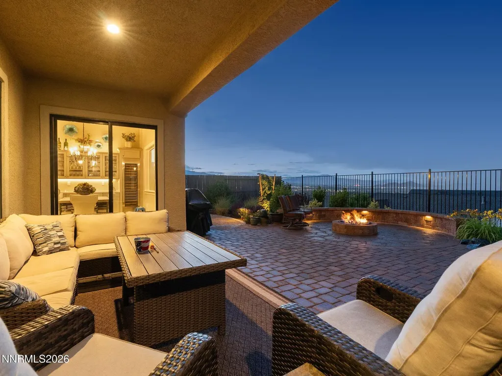 3063 Feathertop Reno NV 89521
