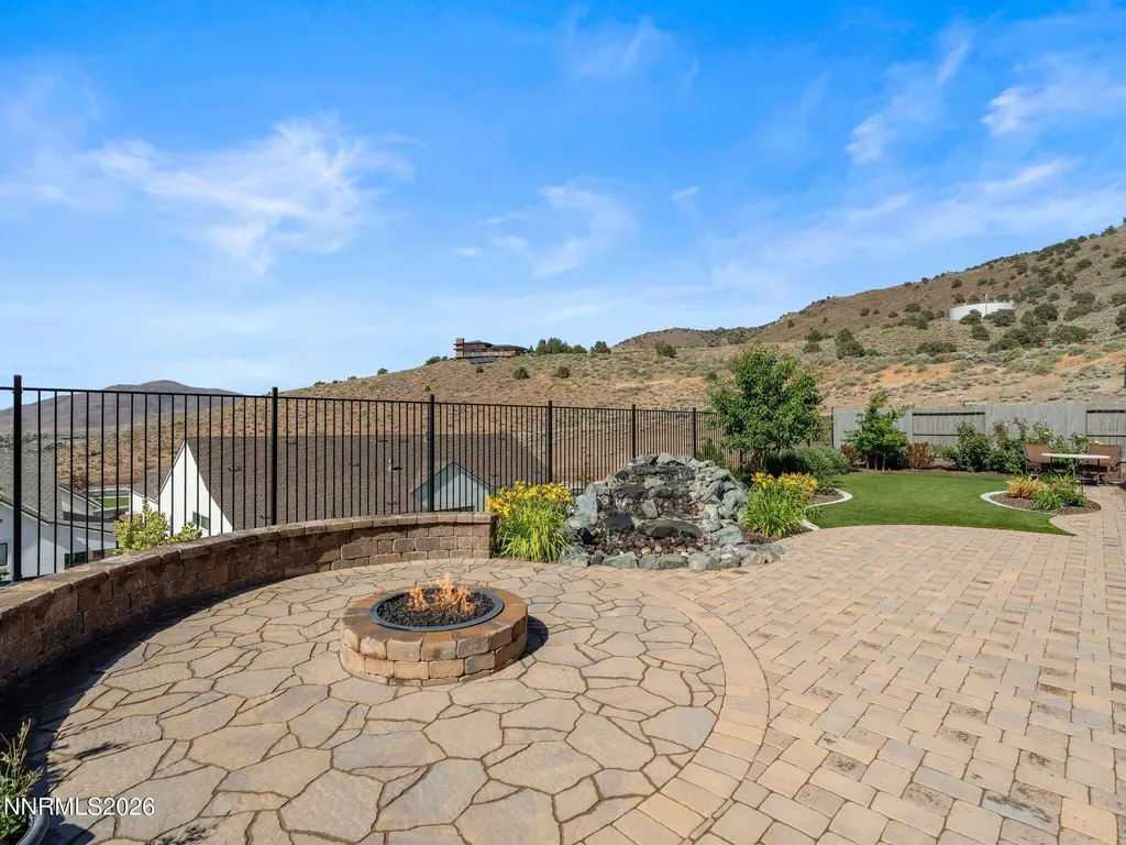 3063 Feathertop Reno NV 89521