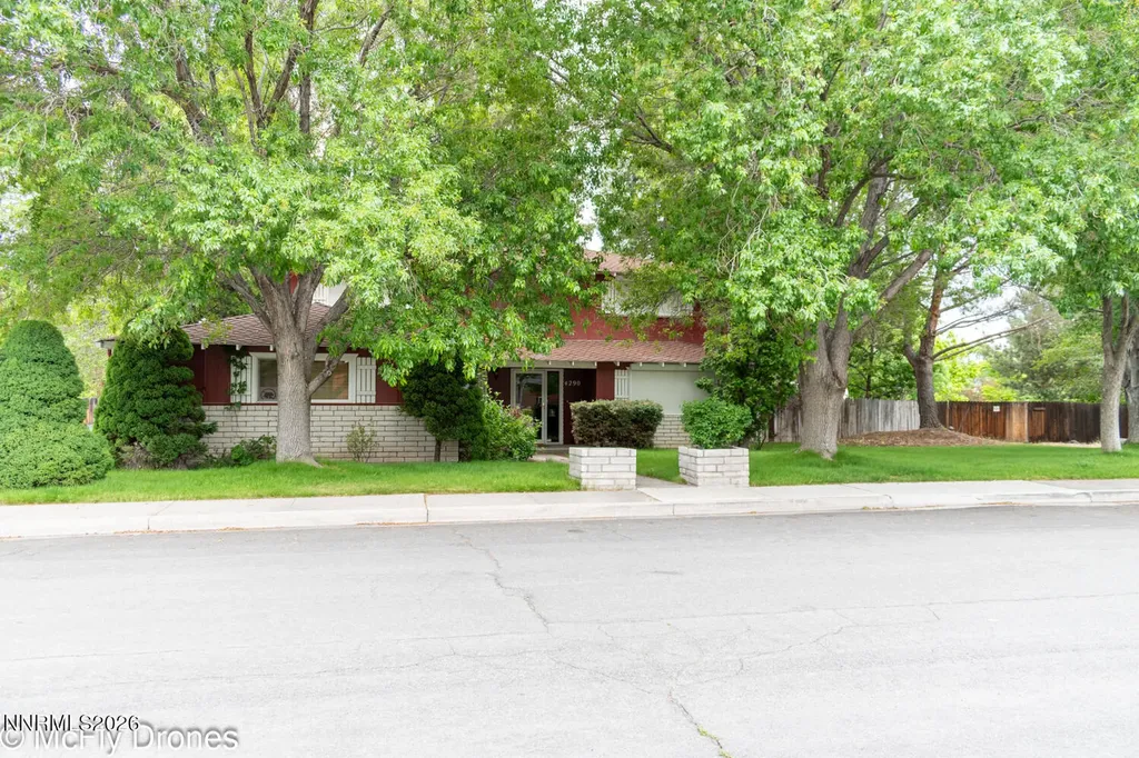 4290 Garlan Reno NV 89509