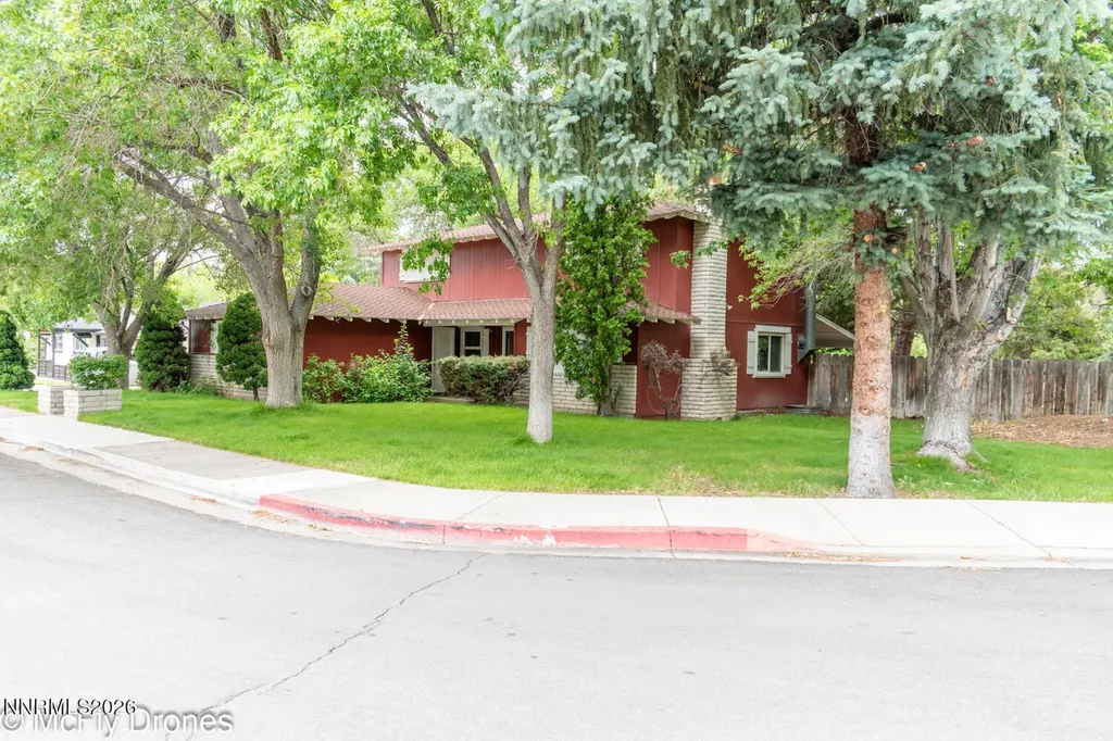 4290 Garlan Reno NV 89509
