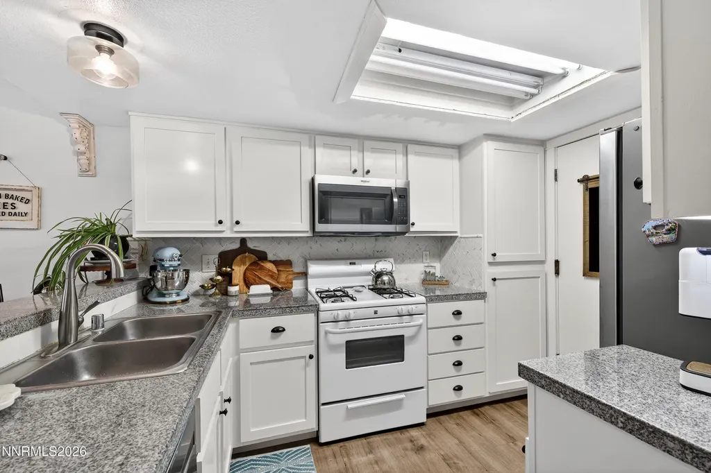 1735 Catham Sparks NV 89434