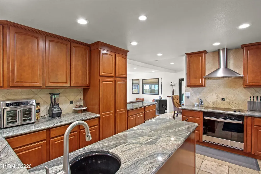 2195 Charolaise Sparks NV 89431
