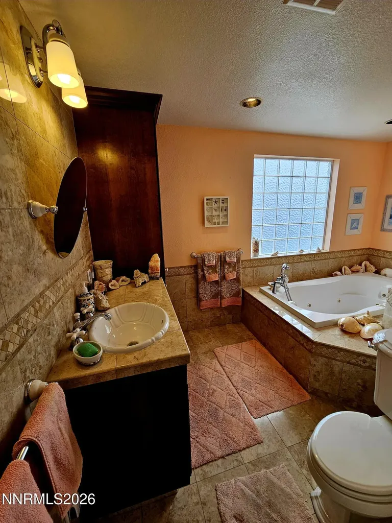 8230 Mohawk Reno NV 89506