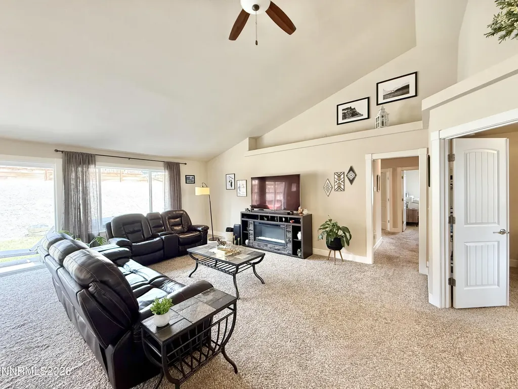 636 Husker Winnemucca NV 89445