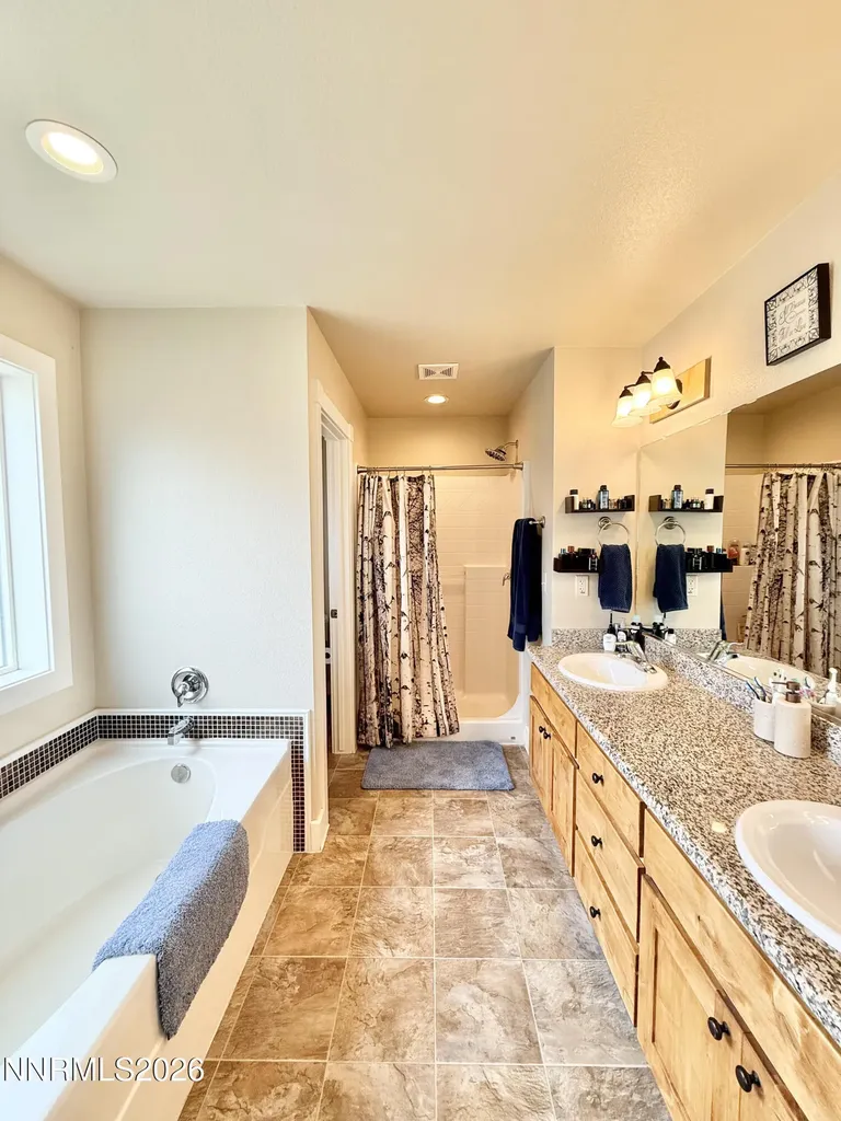 636 Husker Winnemucca NV 89445