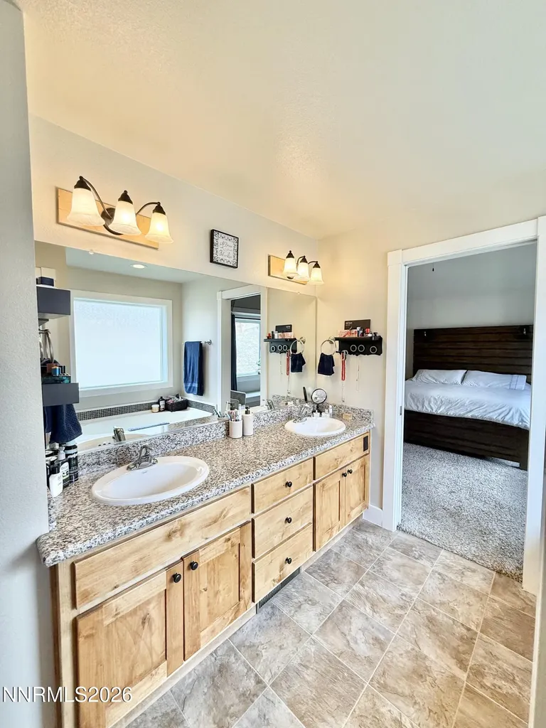 636 Husker Winnemucca NV 89445