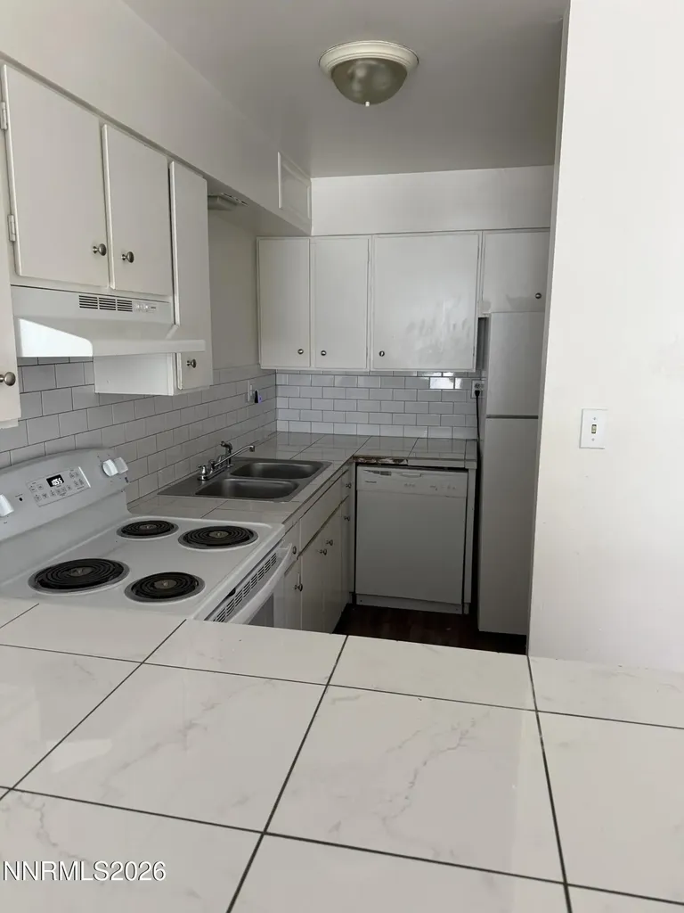 1375 Carlin Reno NV 89503
