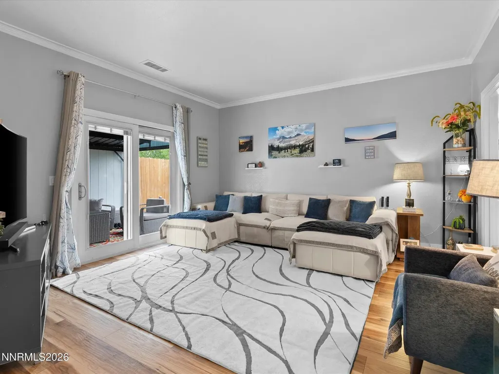 1353 Molly Carson City NV 89706