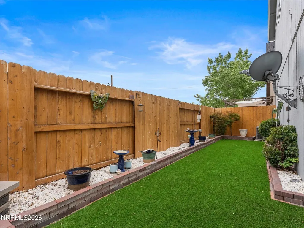 1353 Molly Carson City NV 89706
