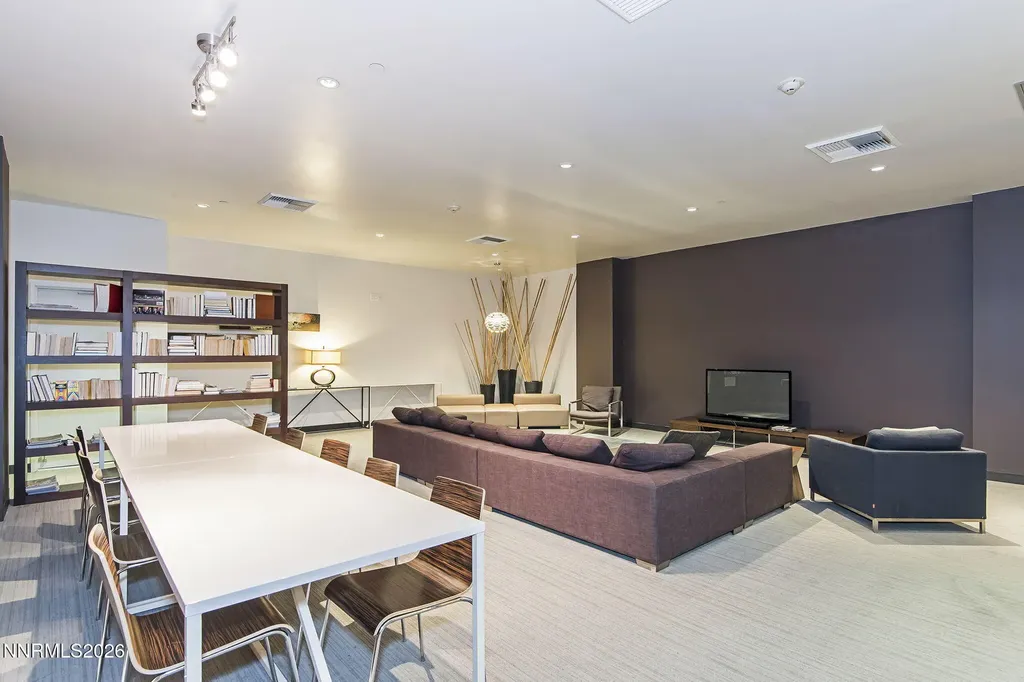 255 Sierra Reno NV 89501