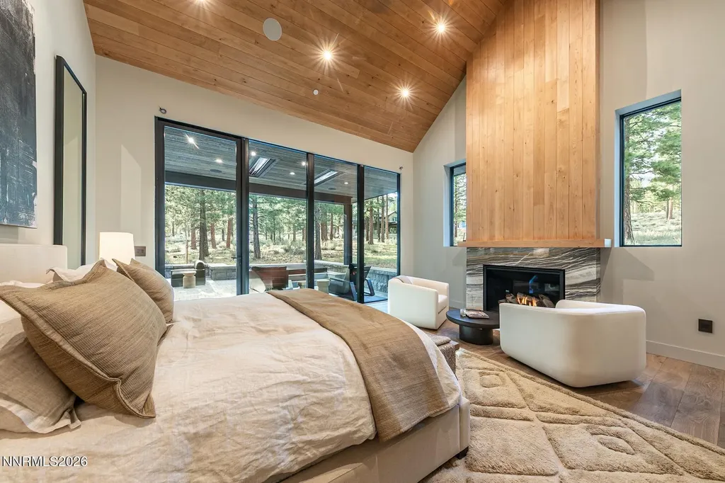 64 Boulders Bend Carson City NV 89705