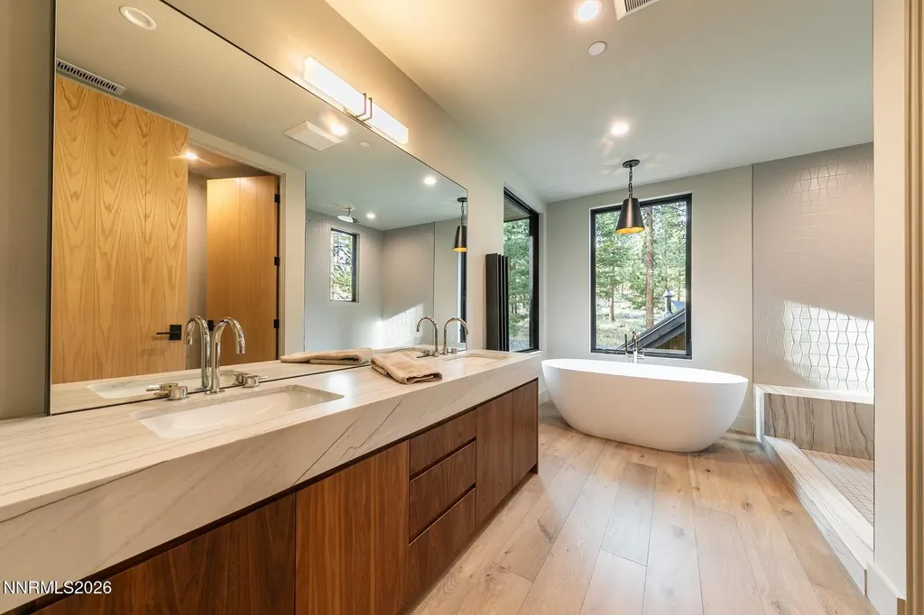 64 Boulders Bend Carson City NV 89705