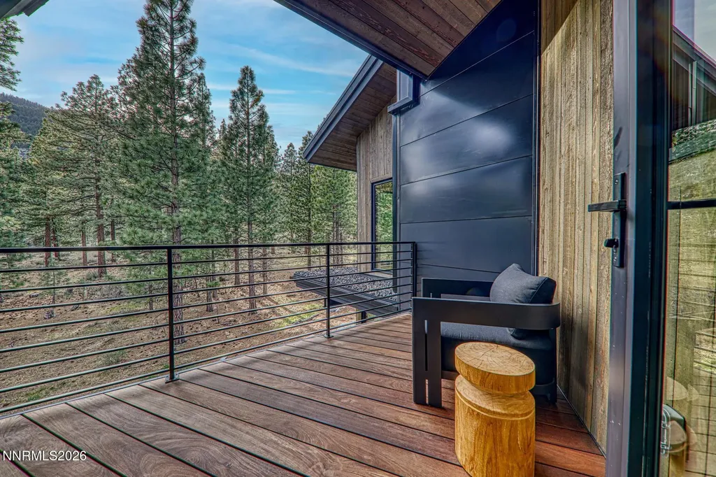64 Boulders Bend Carson City NV 89705