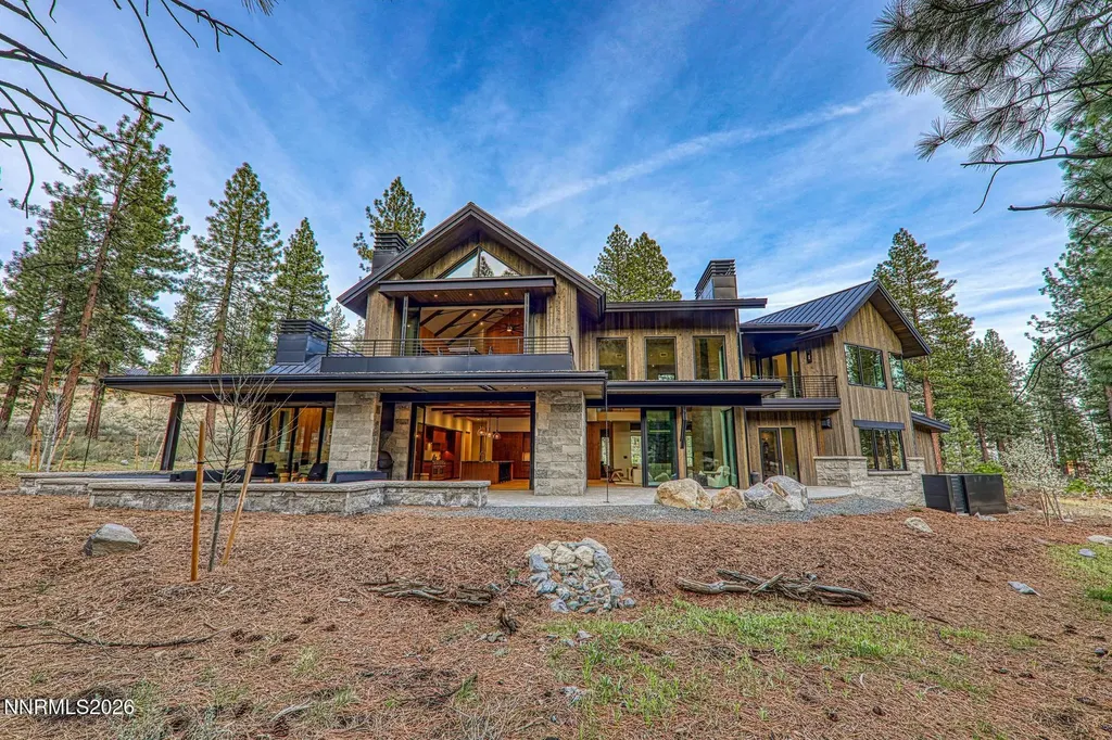 64 Boulders Bend Carson City NV 89705