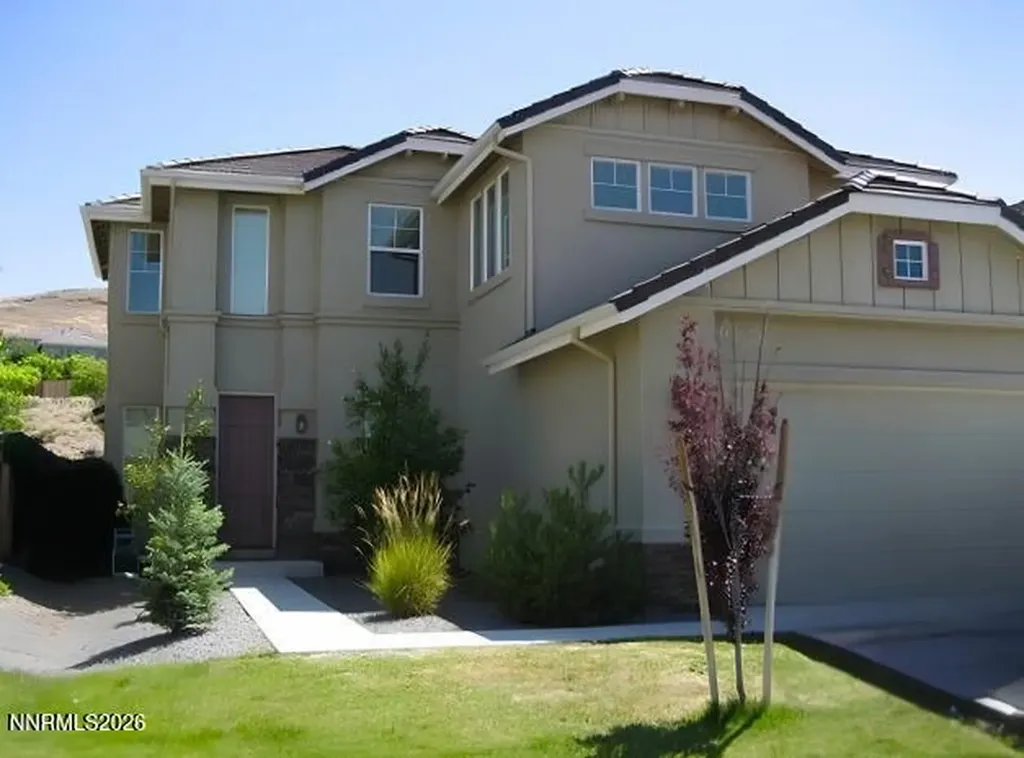 2741 Albazano Sparks NV 89436