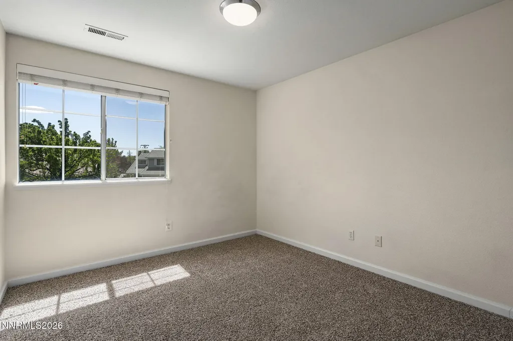 4695 Hydepark Reno NV 89502