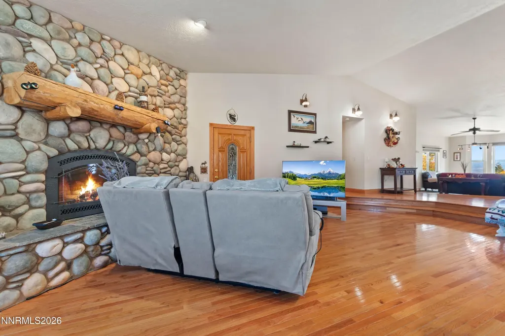 480 Duck Hill Washoe Valley NV 89704