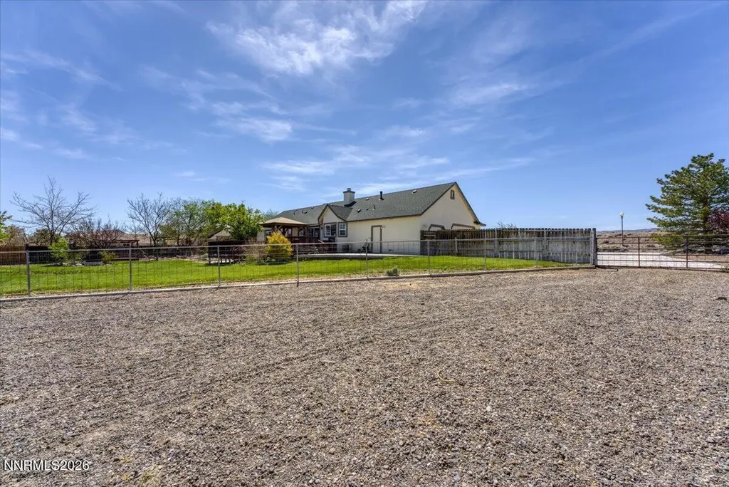 116 Sario Fernley NV 89408