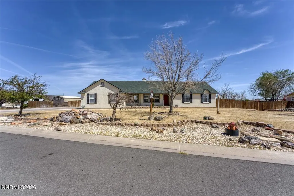 116 Sario Fernley NV 89408