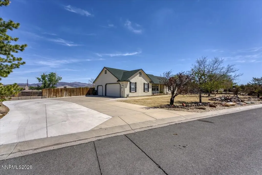 116 Sario Fernley NV 89408