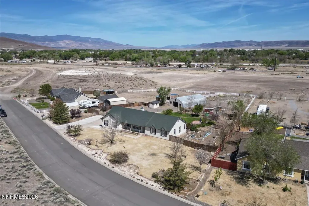116 Sario Fernley NV 89408