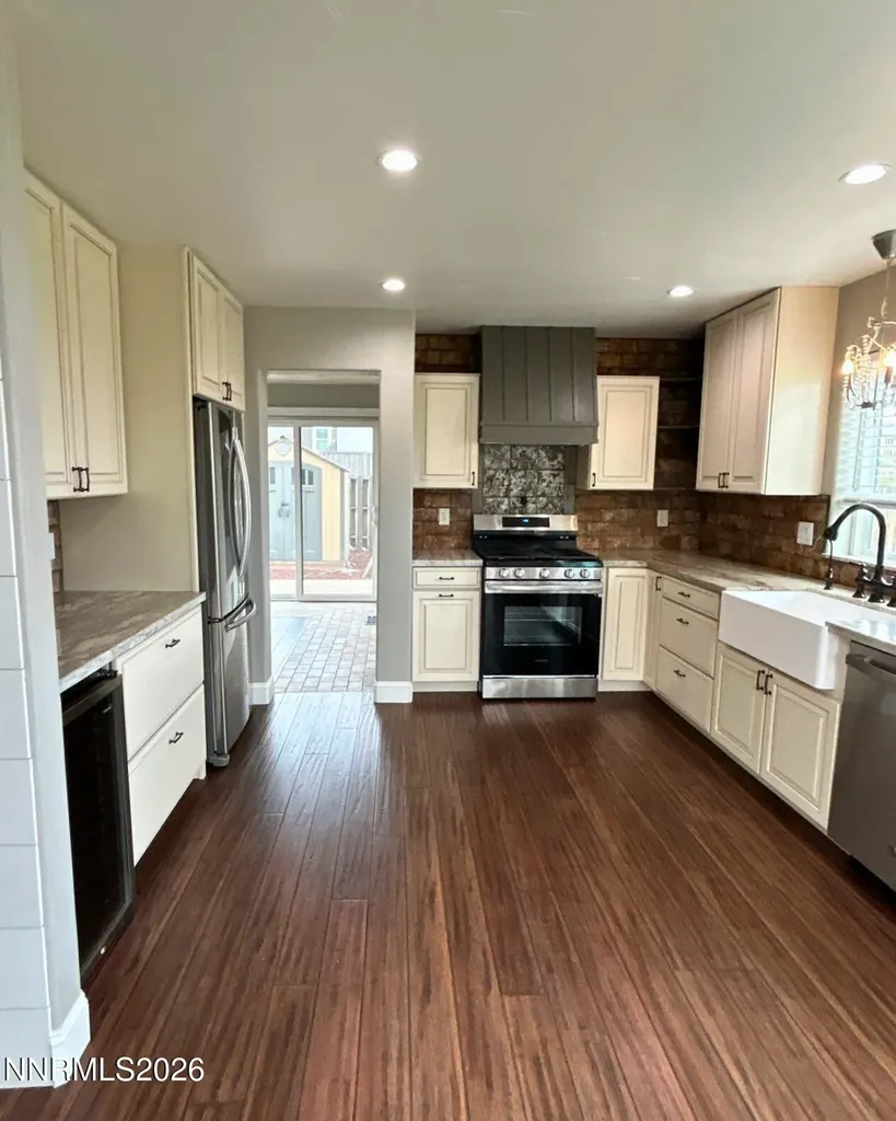 2205 Stowe Reno NV 89511