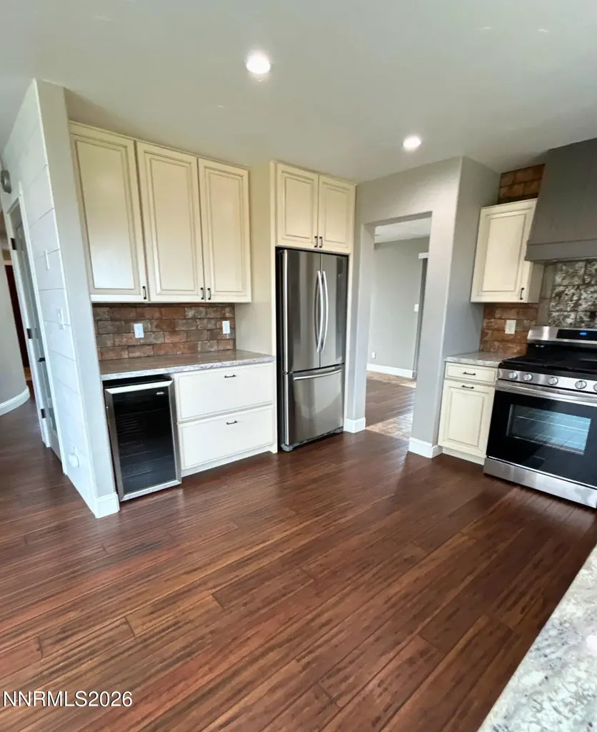 2205 Stowe Reno NV 89511