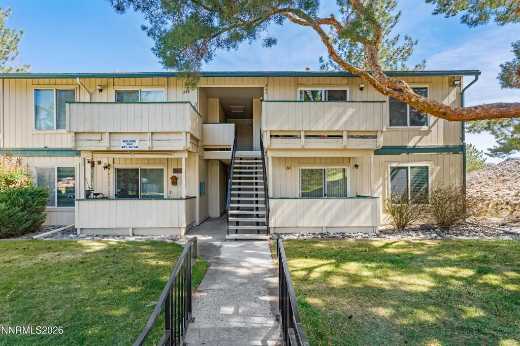 3942 Clear Acre Reno NV 89512