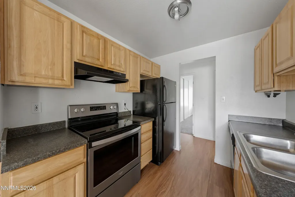 3942 Clear Acre Reno NV 89512