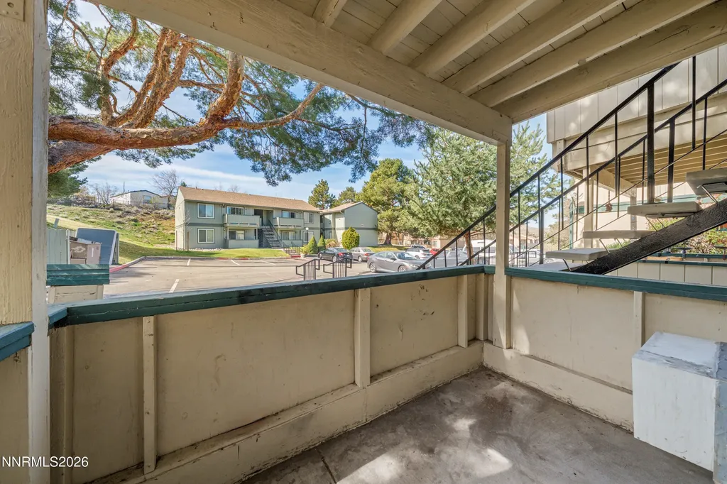 3942 Clear Acre Reno NV 89512