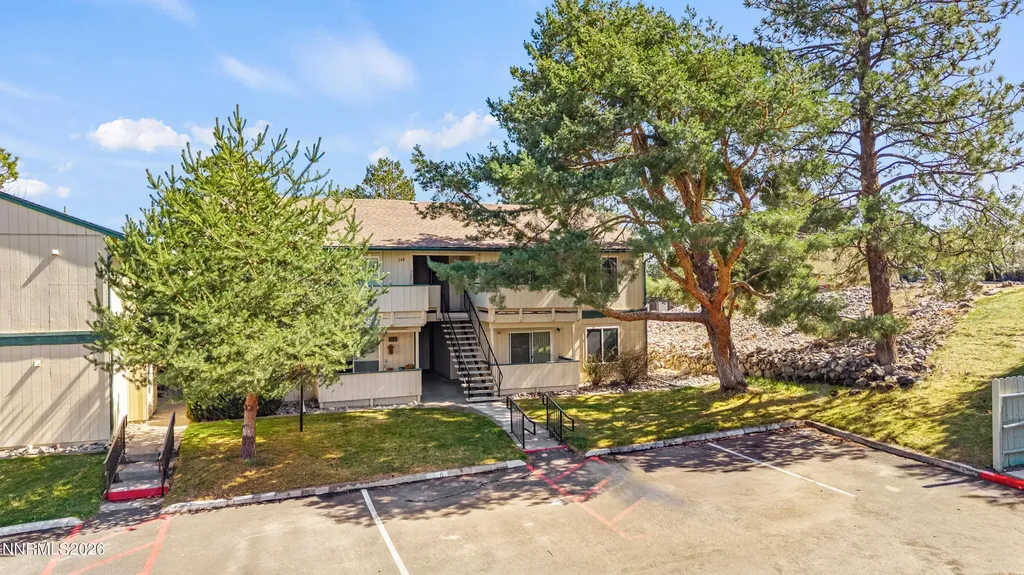 3942 Clear Acre Reno NV 89512