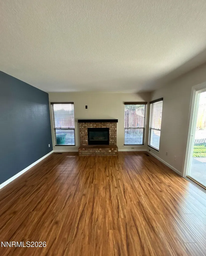 4437 Highplains Reno NV 89523