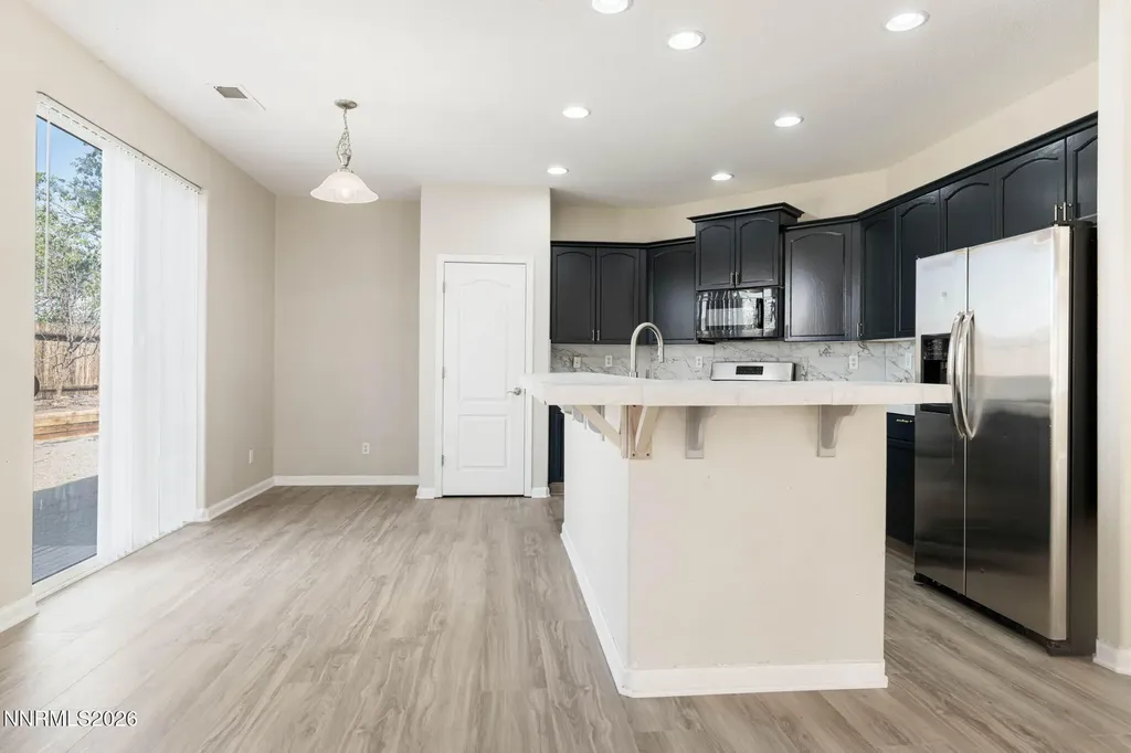 1334 Rouge River Fernley NV 89408