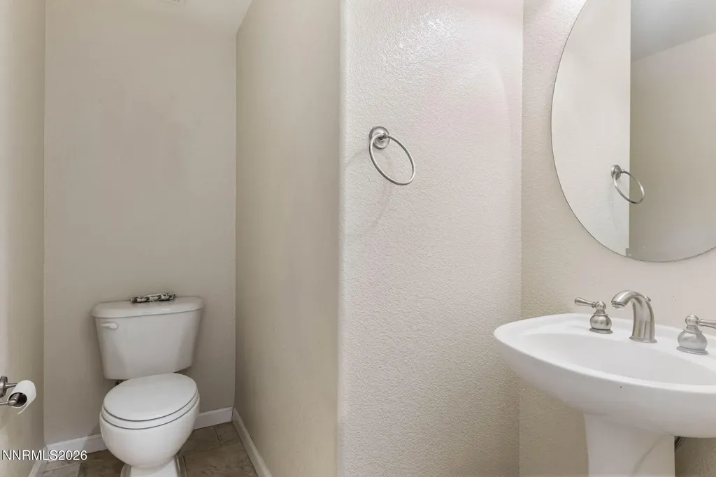 1334 Rouge River Fernley NV 89408