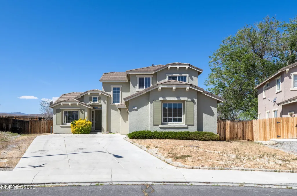 1334 Rouge River Fernley NV 89408