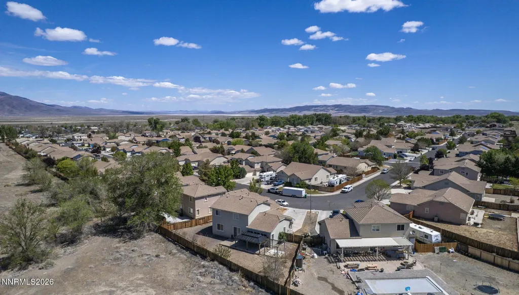 1334 Rouge River Fernley NV 89408