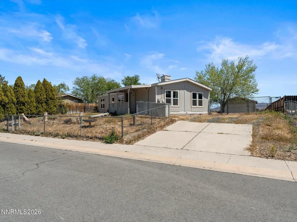 95 Rose Peak Dayton NV 89403