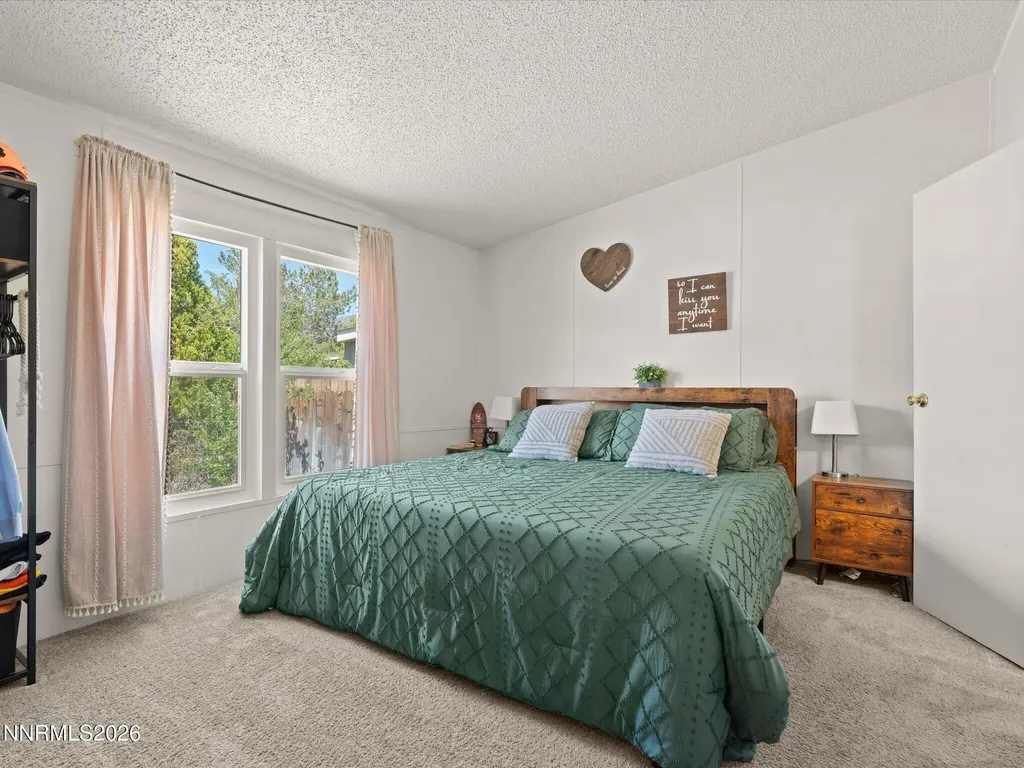 95 Rose Peak Dayton NV 89403
