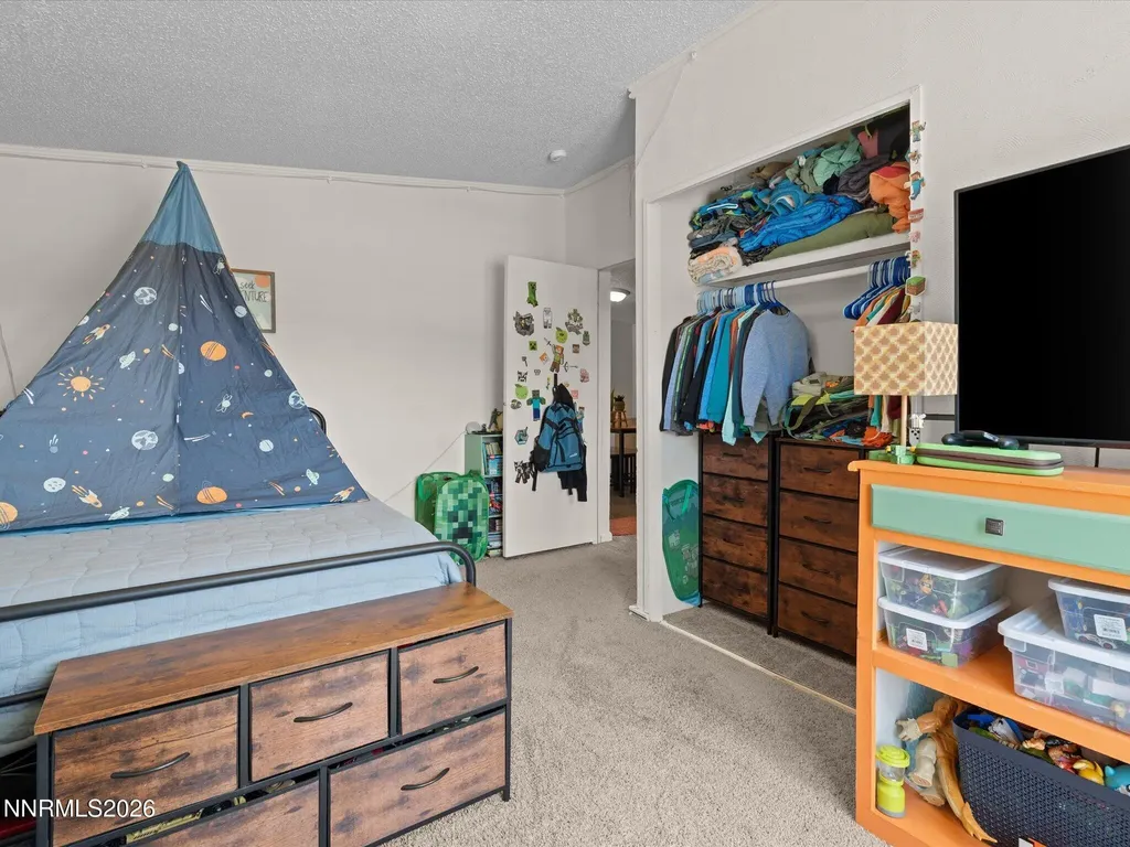 95 Rose Peak Dayton NV 89403