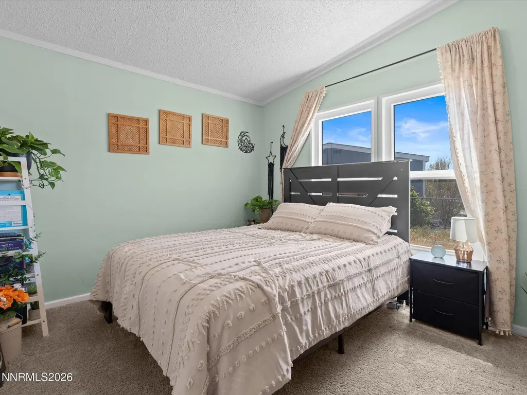 95 Rose Peak Dayton NV 89403